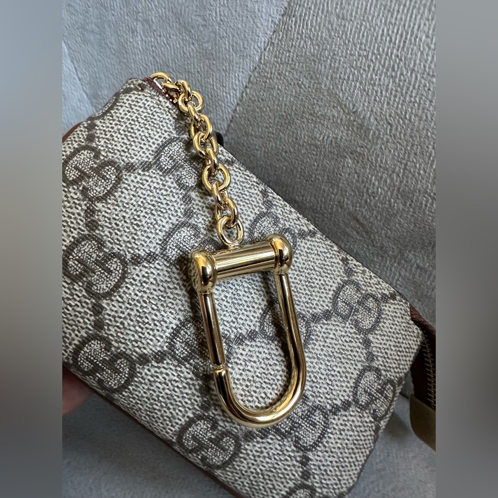 NWT AUTHENTIC Gucci Monogram Key Pouch - Picture 10 of 13